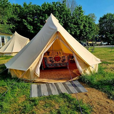 Secret Garden Glamping African Themed Tent Newark-on-Trent  Luaran gambar