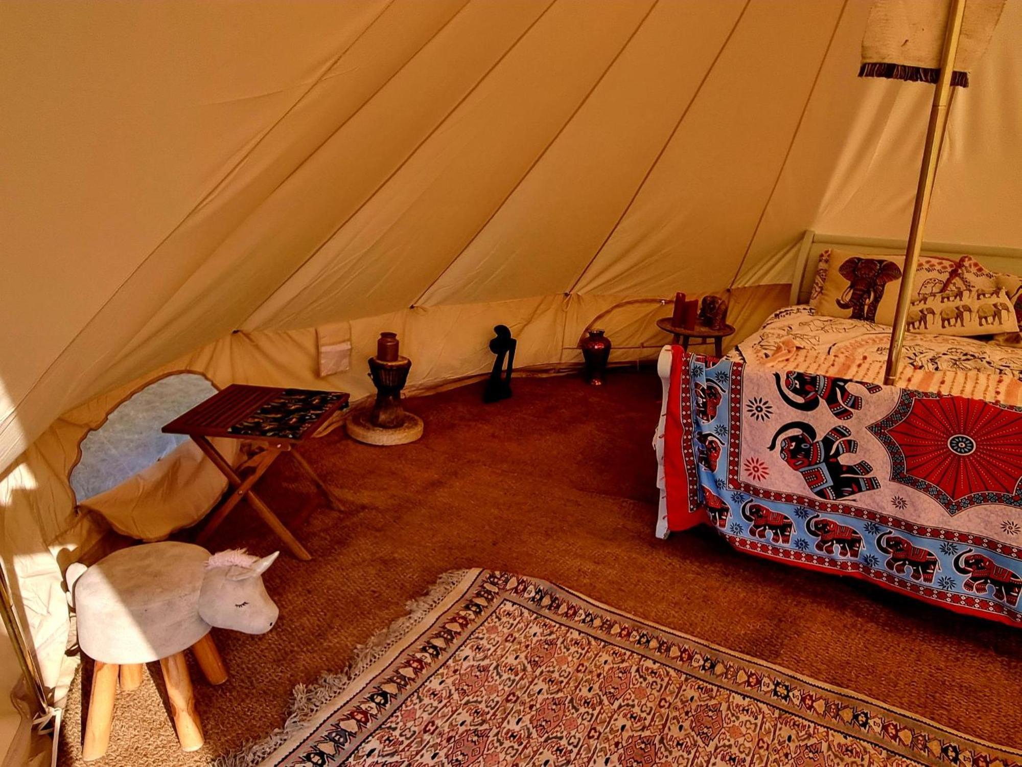 Secret Garden Glamping African Themed Tent Newark-on-Trent  Luaran gambar